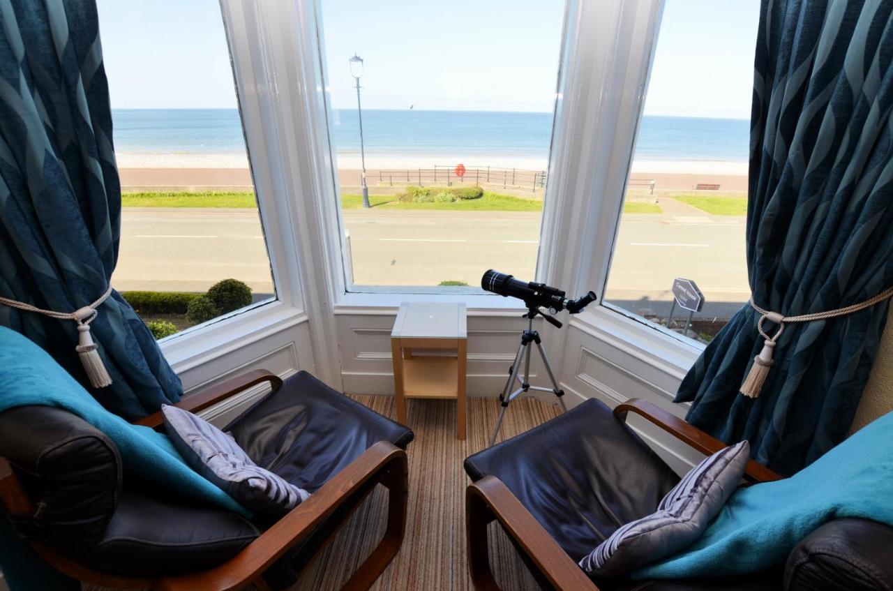 St. Hilary Guest House Лландидно Экстерьер фото